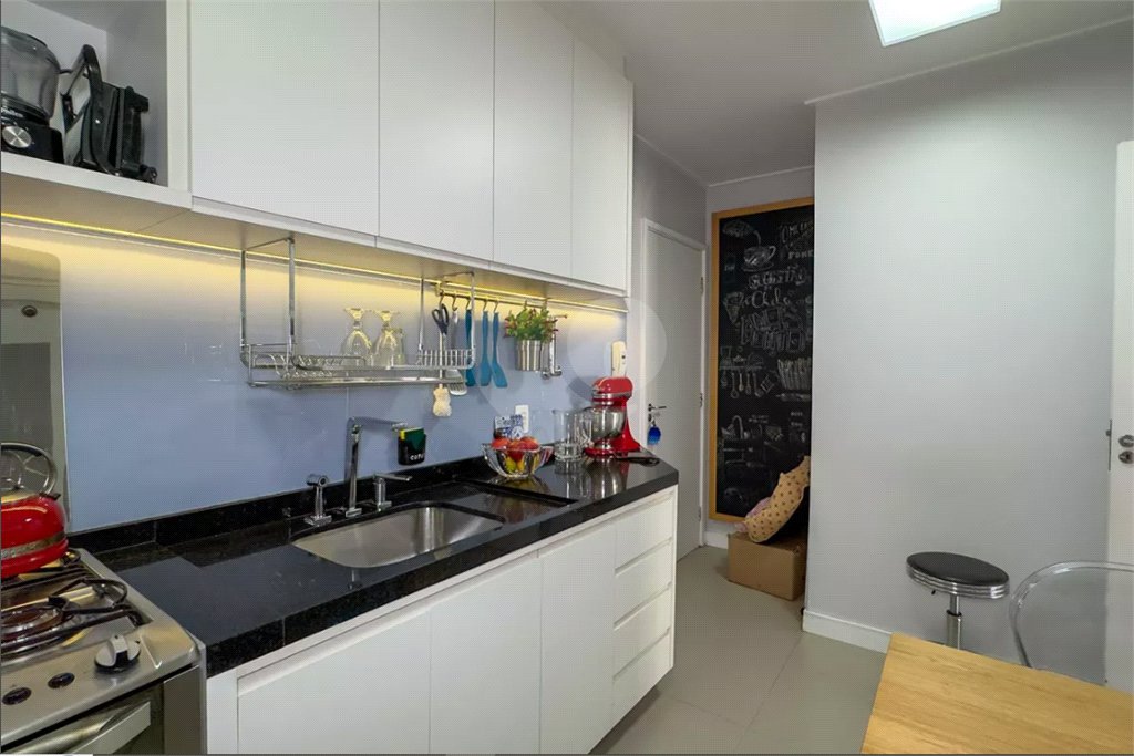 Apartamento à venda com 3 quartos, sendo 1 suíte, em Brooklin Paulista, São Paulo, SP