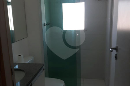 Apartamento à venda ou para alugar com 2 quartos, sendo 1 suíte, em Jardim Carambeí, São Roque, SP