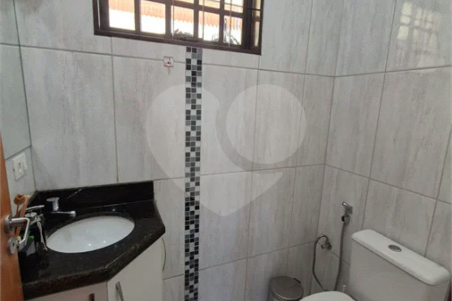 Sobrado à venda com 3 quartos em Vila Industrial, Piracicaba, SP