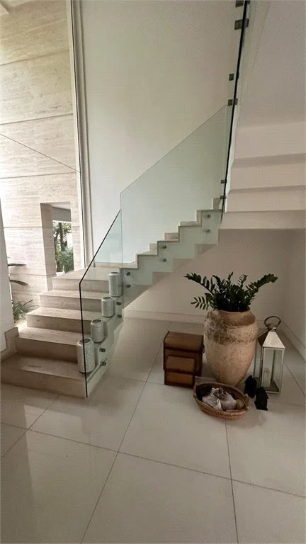 Casa à venda com 5 suítes no condomínio Residencial Morumbi, São Paulo - SP