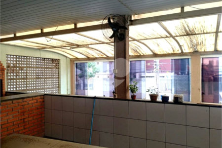 Sobrado à venda com 7 quartos, sendo 1 suíte, em Vila Maria Baixa, São Paulo, SP
