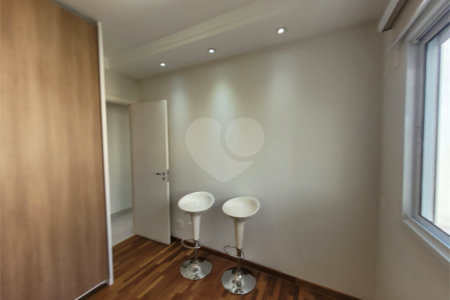 Apartamento para alugar com 2 quartos, sendo 1 suíte, em Vila Anastácio, São Paulo, SP