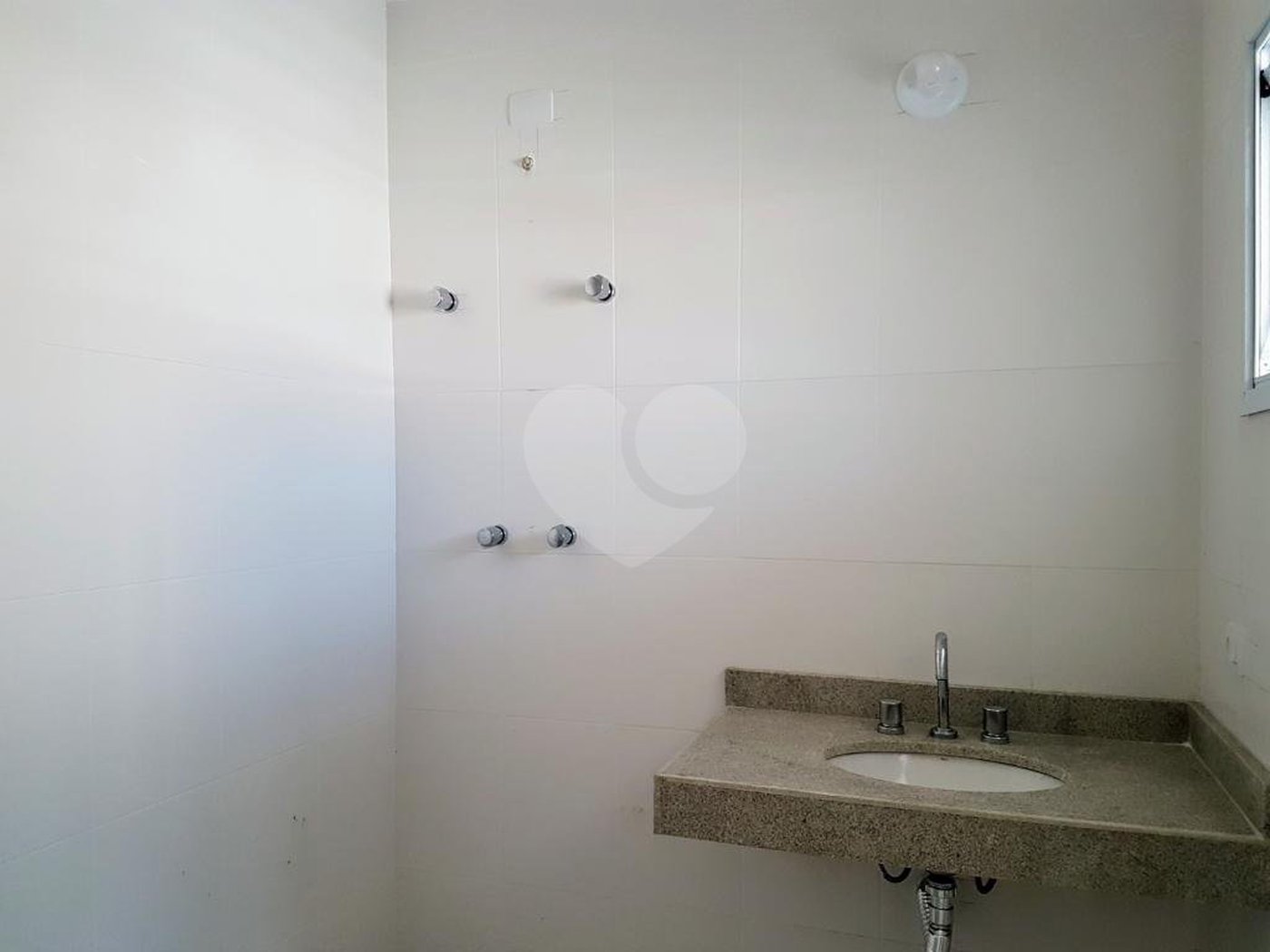 Sobrado à venda com 3 quartos, sendo 1 suíte, em Jardim Prudência, São Paulo, SP