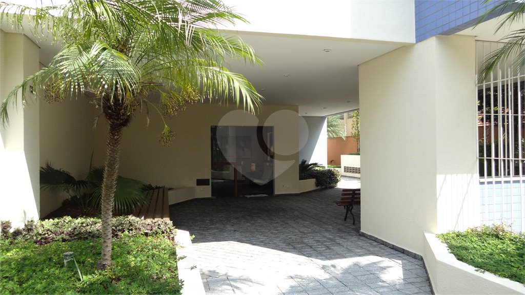 Apartamento à venda com 3 quartos, sendo 1 suíte, em Vila Olímpia, São Paulo, SP