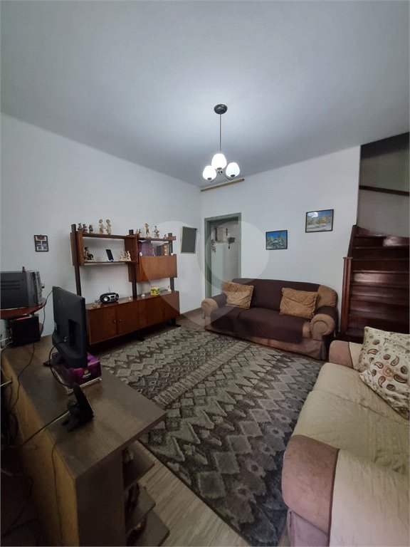Casa à venda com 2 quartos em Parada Inglesa, São Paulo, SP