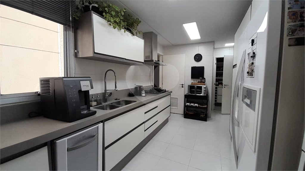 Apartamento à venda com 3 suítes em Nova Petrópolis, São Bernardo do Campo, SP