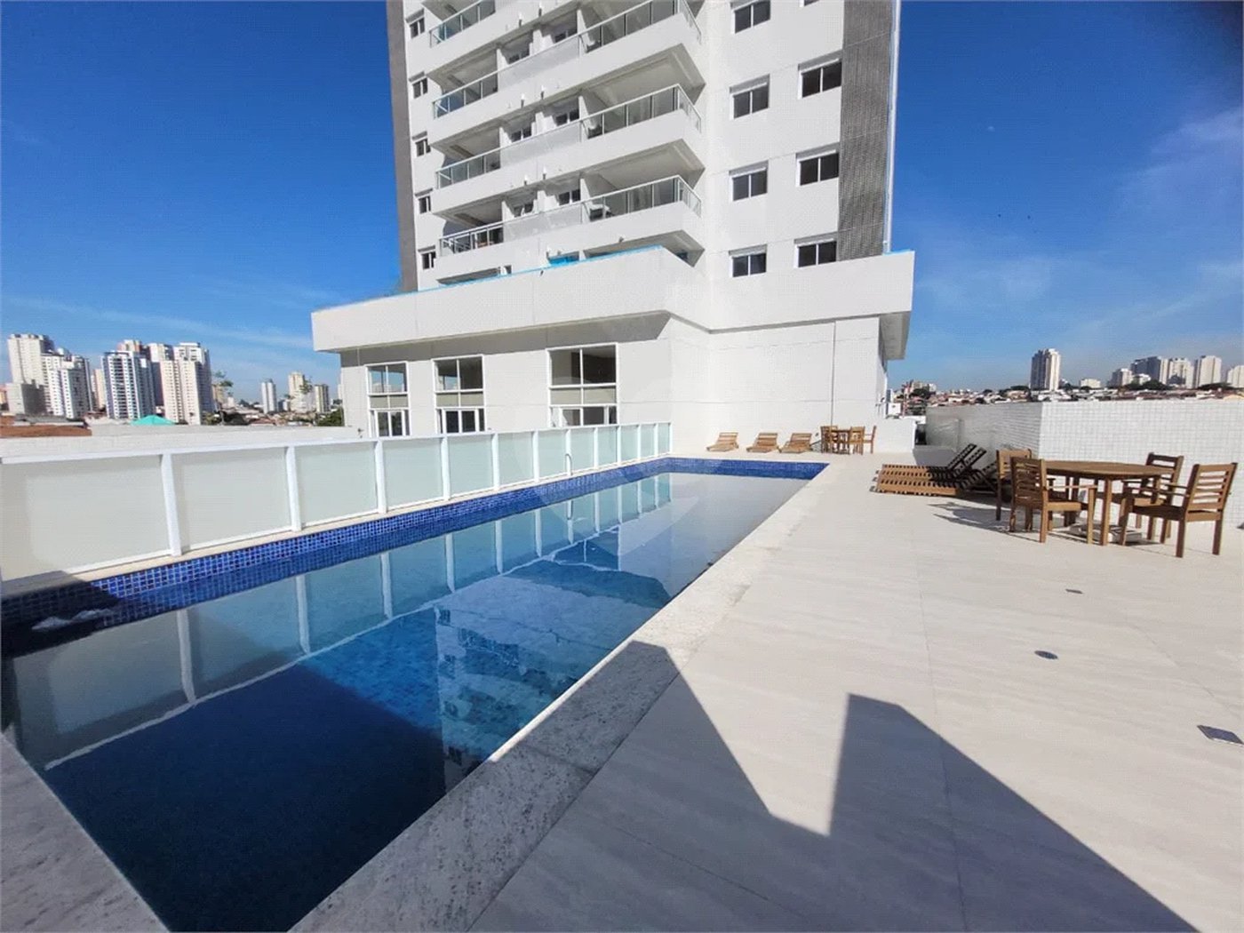 Apartamento à venda ou para alugar com 2 suítes em Tatuapé, São Paulo, SP