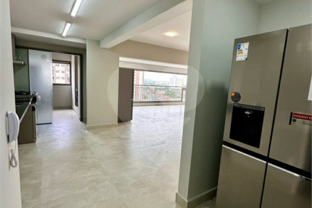 Apartamento à venda com 4 quartos, sendo 3 suítes,  em Parque São Jorge, São Paulo, SP