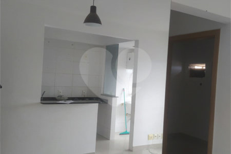 Apartamento à venda com 2 quartos em Dom Aquino, Cuiabá, MT