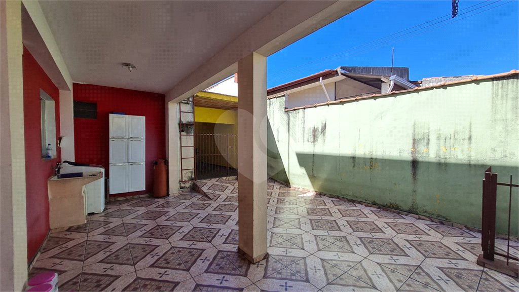 Casa à venda com 5 quartos em Ivoturucaia, Jundiaí, SP