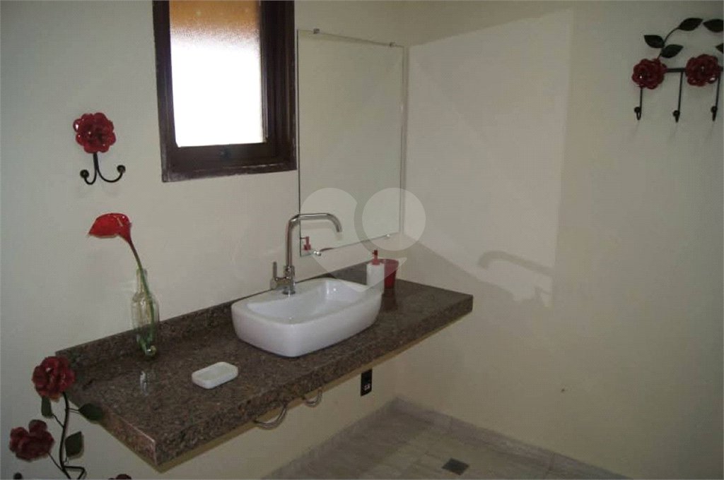 Chácara à venda com 4 quartos em Monterrey, Louveira, SP