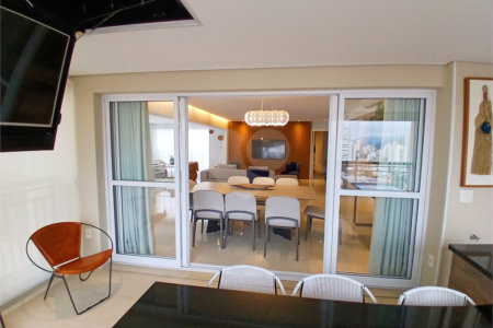 Apartamento à venda ou para alugar com 4 suítes em Santa Teresinha, São Paulo, SP
