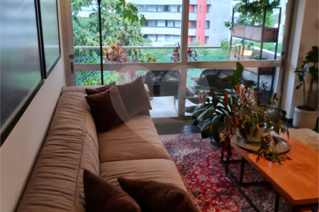 Apartamento à venda com 3 quartos, sendo 1 suíte,  em Jardim Ampliação, São Paulo, SP
