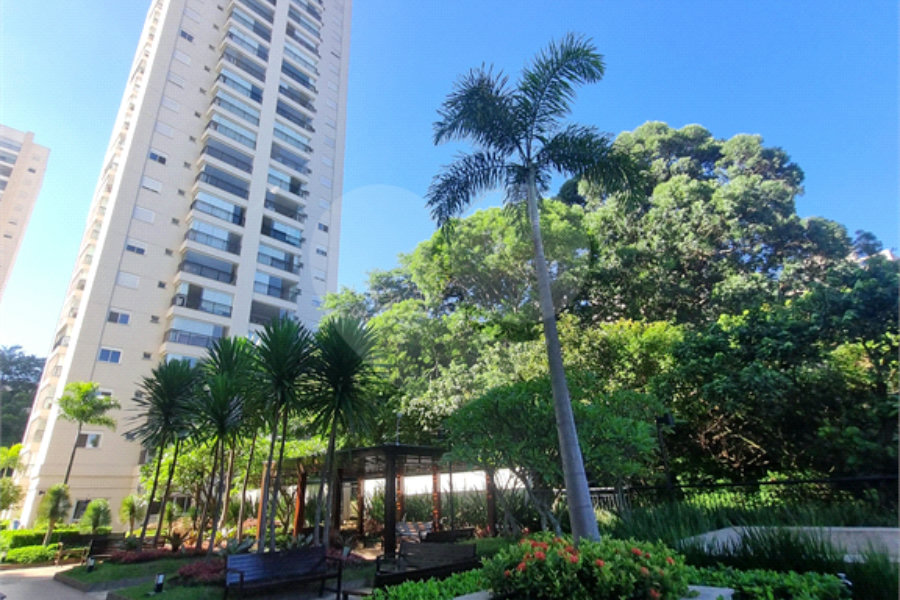 Apartamento à venda com 3 quartos, sendo 1 suíte, em Jardim Leonor Mendes de Barros, São Paulo, SP