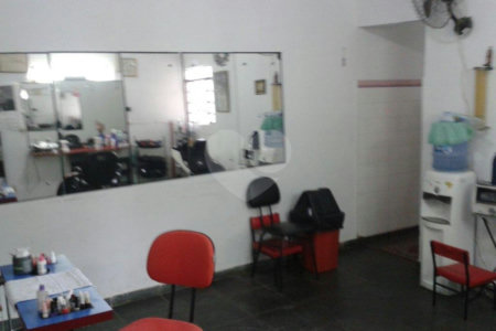 Casa Térrea à venda com 4 quartos, sendo 1 suíte, em Santa Teresinha, São Paulo, SP