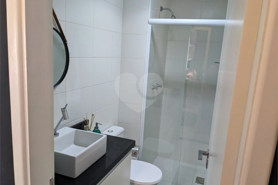 Apartamento à venda com 2 quartos, sendo 1 suíte,  em Jardim Rosa de Franca, Guarulhos, SP