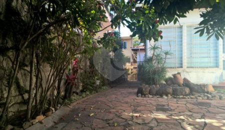 Casa Térrea à venda com 4 quartos, sendo 1 suíte, em Planalto Paulista, São Paulo, SP