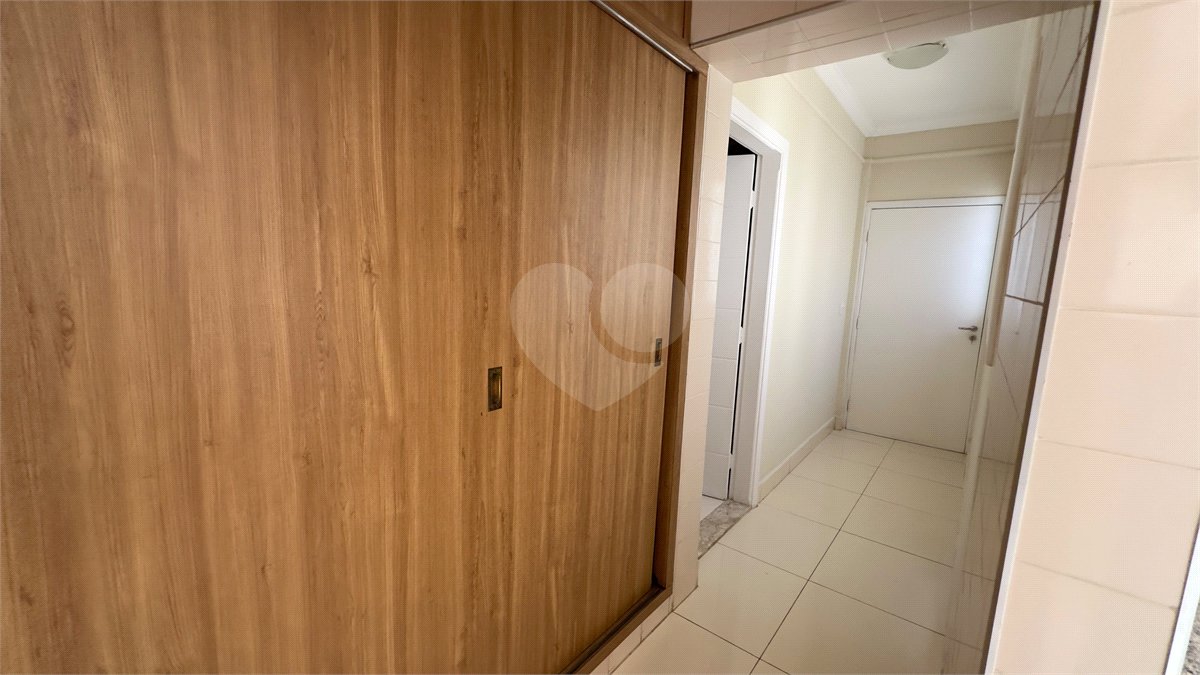 Casa para alugar com 4 quartos, sendo 3 suítes, em Vila Sfeir, Indaiatuba, SP