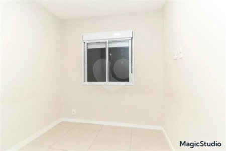 Apartamento à venda com 2 quartos em Vila Carmosina, São Paulo, SP