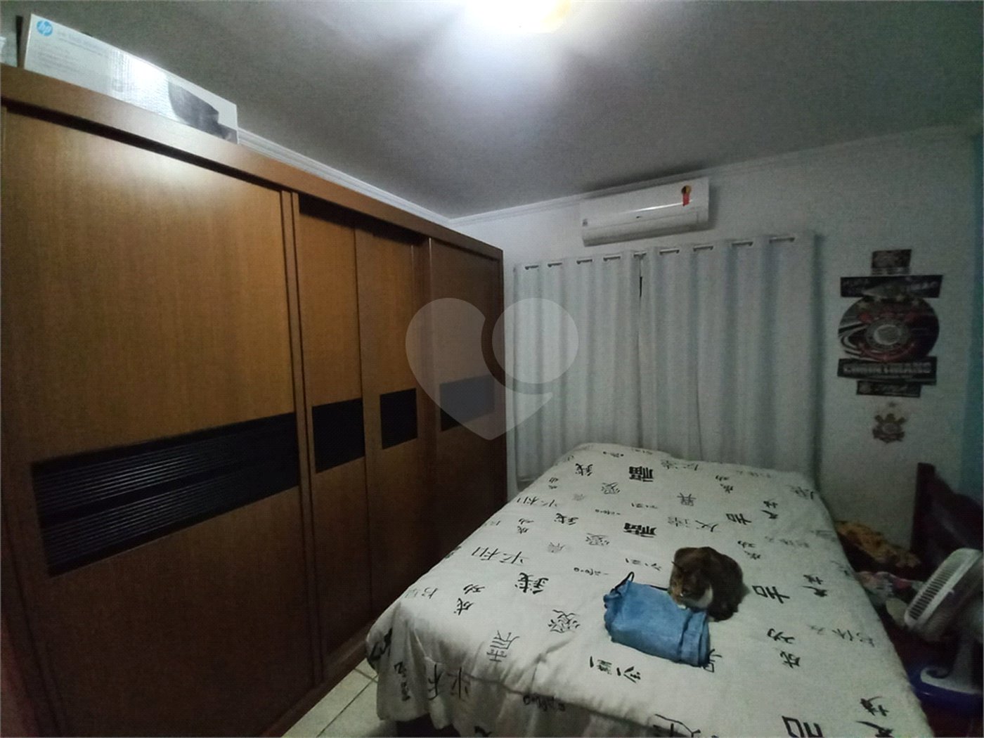 Casa térrea com 2 dormitórios.