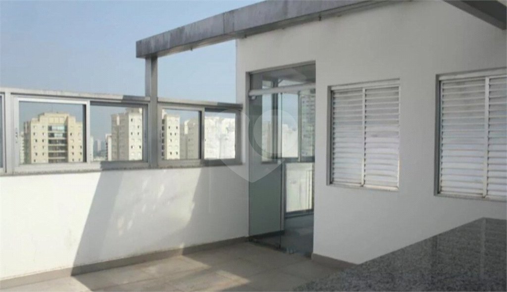 Cobertura com 130m², 3 quartos, sendo 2 suítes, 2 garagens, à venda no Jardim Marajoara