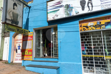 Salão comercial com 206,00 m² .