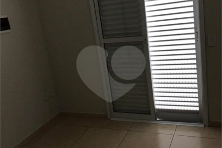 Indaiatuba - Sobrado para venda e Locação - Jardim Nely em Indaiatuba - R$ 425.000,00 - aceita parte em permuta - Bairro tranquilo com fácil acesso a rodovias, Shopping Polo Parque Mall - Assai, Polo shopping - Com duas suítes sendo uma com sacada, , lavabo. área de serviço , 2 vagas, portão ele