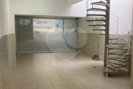 Sobrado à venda com 4 quartos, sendo 1 suíte, em Ipiranga, São Paulo, SP
