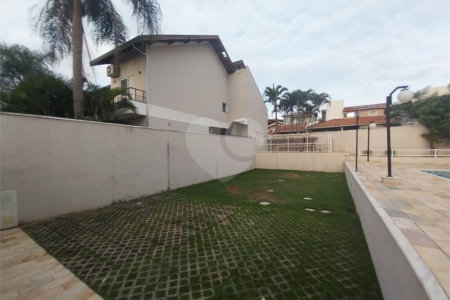 Casa Térrea Disponível para Locação e Venda no Condomínio Vilaggio Capriccio