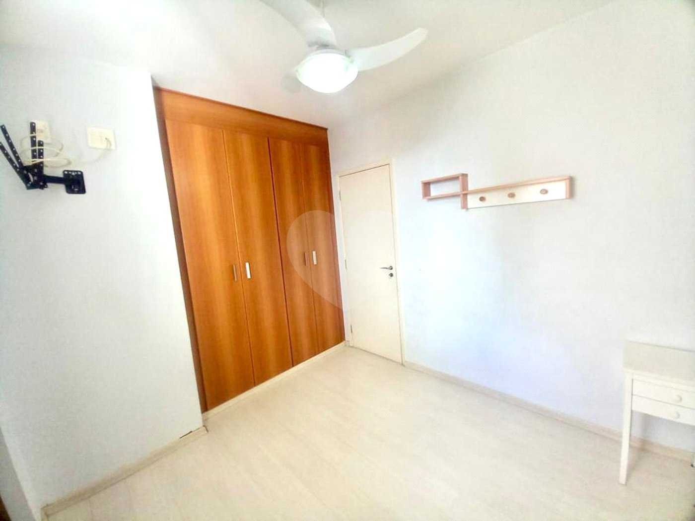 Apartamento duplex mobiliado para alugar em Moema de 74 metros quadrados 2 suítes 2 vagas lazer comp