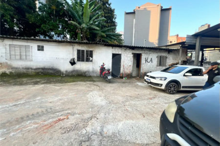 Terreno á venda - Saúde