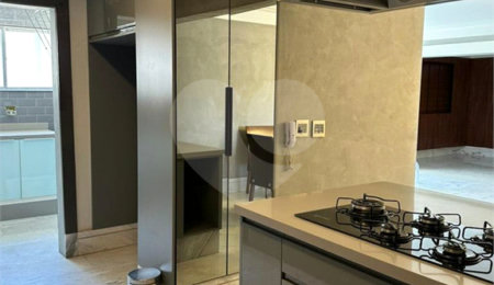 Apartamento à venda com 3 quartos, sendo 1 suíte,  em Pompéia, São Paulo, SP