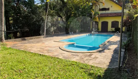 Casa à venda ou para alugar com 3 suítes em Tremembé, São Paulo, SP