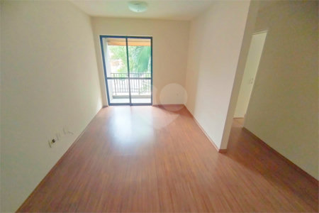 Apartamento - Próximo do metro Saúde - 2 quartos - 1 suíte - varanda - 2 vagas