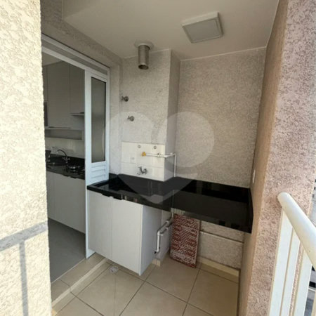 Apartamento à venda na Vila São João, próximo as Shopping Internacional de Guarulhos, com 43 m² com 2 dormitórios e 1 vaga de garagem