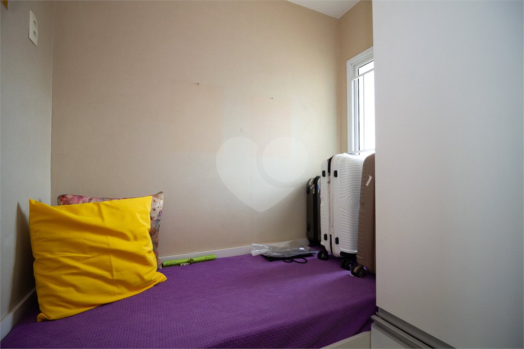Apartamento de Alto Padrão no Campo Belo para venda com porteira fechada, com 4 dormitórios suítes e 4 vagas com lazer de club.