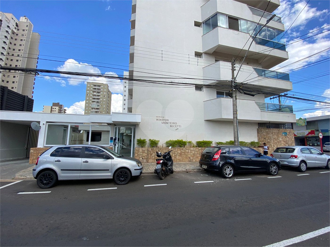 Apartamento para venda no Ed. Winston Monteiro Ricetti
