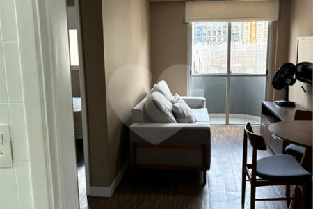 Apartamento á venda 1 Dorm e 1 Vaga - Itaim Bibi