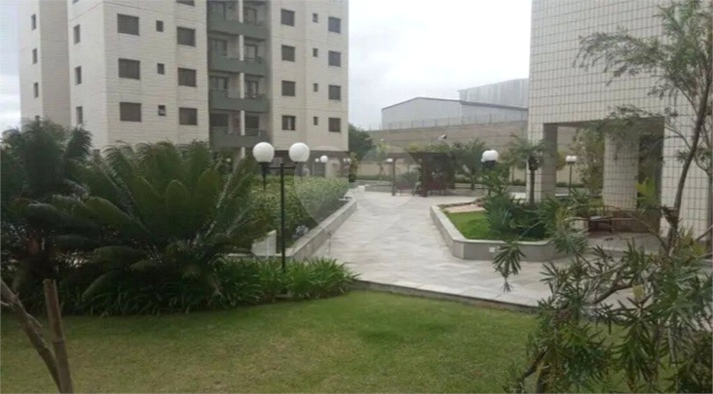 Cobertura com 130m², 3 quartos, sendo 2 suítes, 2 garagens, à venda no Jardim Marajoara
