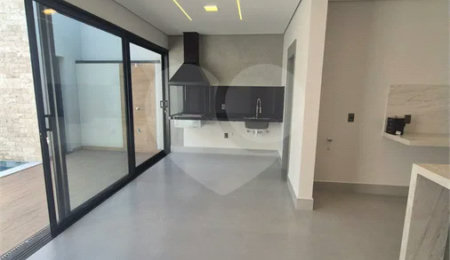 Casa à venda com 3 suítes no condomínio London Park, Indaiatuba - SP