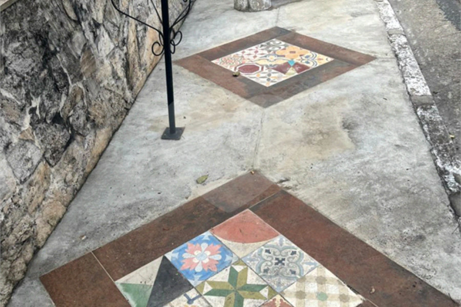 Sobrado Espaçoso e Decorado nas Palmas do Tremembé – 316m², Suíte com Varanda e 3 Vagas