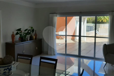 Belíssima casa Alto Padrão - Louveira