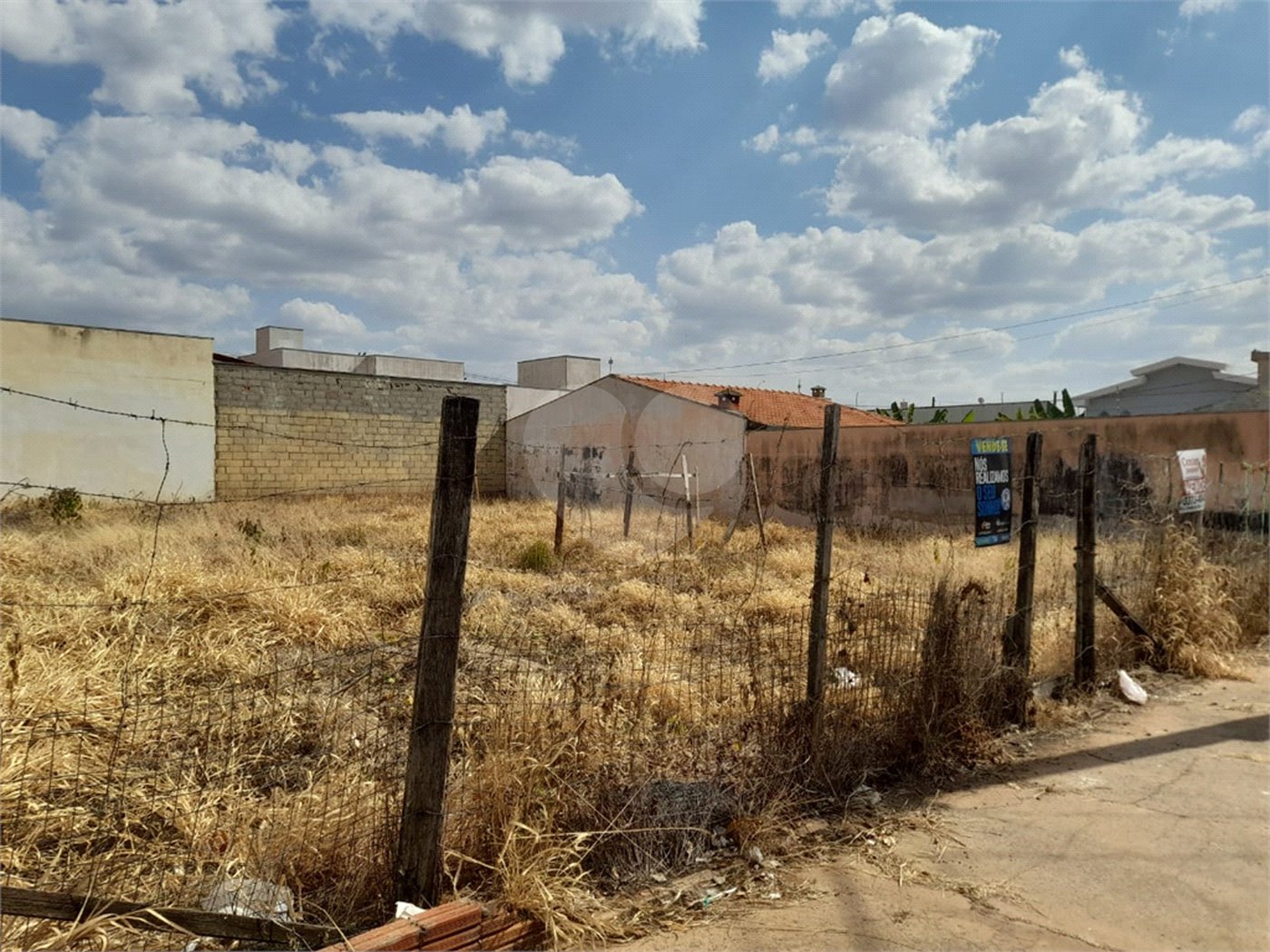 Terreno à Venda no Jardim Embaré - São Carlos