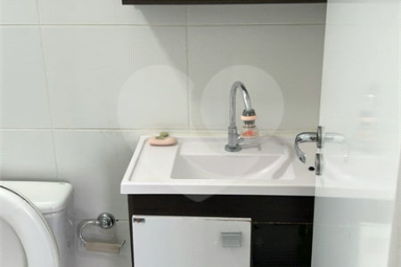 Apartamento com 40m², 2 quartos, para locação no Cambuci