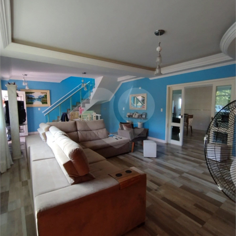 Casa de condominio 358m² Aruã Ecopark - SP