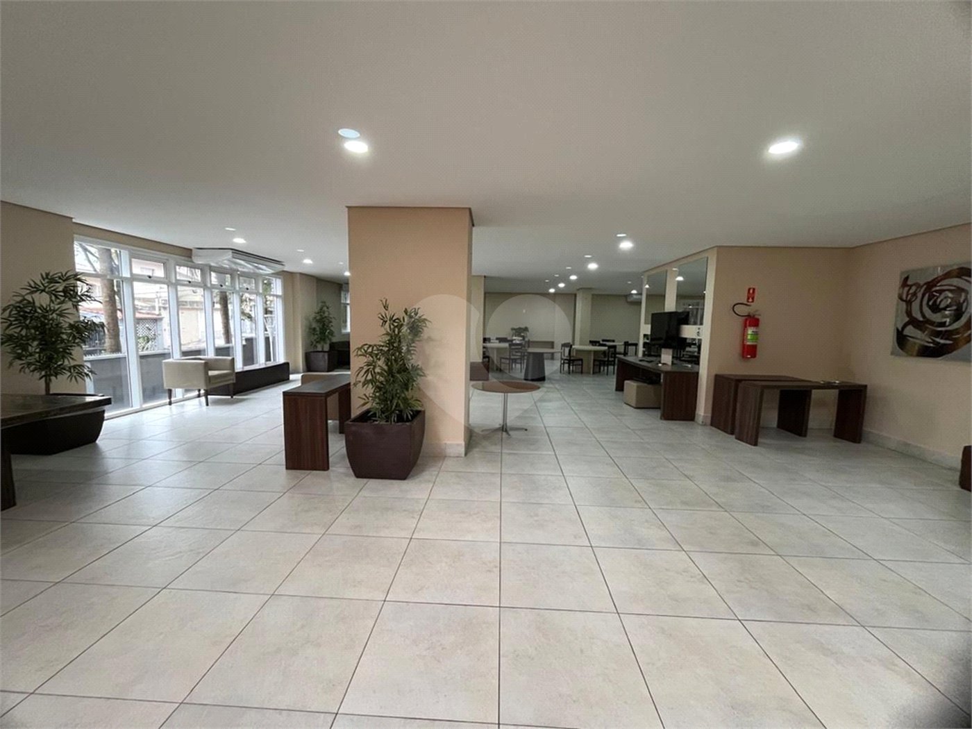 Apartamento á venda com 200m² - Bosque da Saúde
