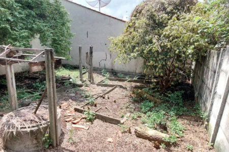 Terreno à venda no Jardim dos Pinheiros, Atibaia