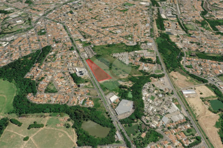 Área de 13.772m² para incorporação ou uso comercial em Valinhos