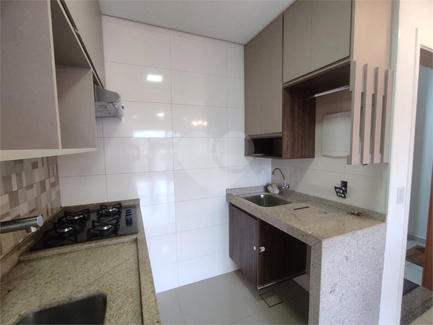 Apartamento á venda no Jardim Alvorada.