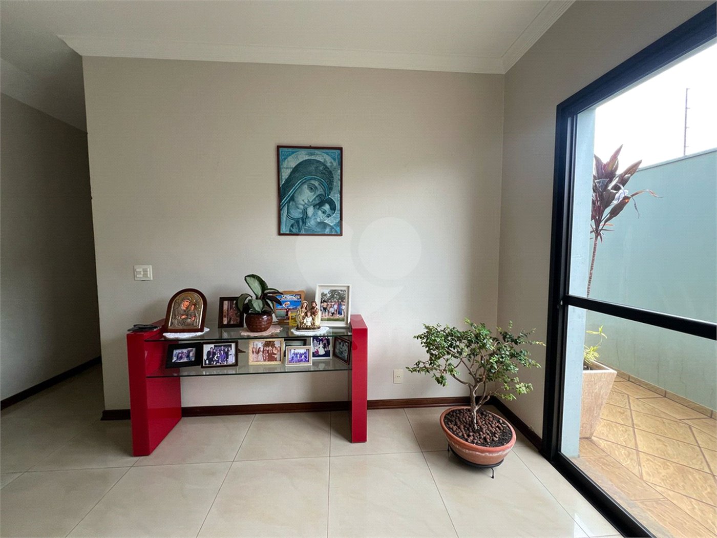 Casa a venda com 5 quartos em São Carlos